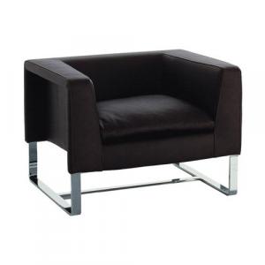 Poltrona Club – design Giuseppe Bavuso – Alivar