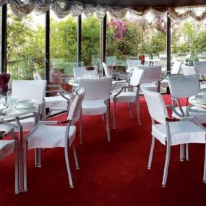 table_one_cafe
