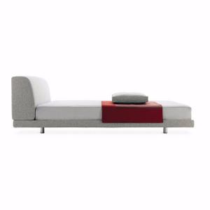 Greg Bed - design Emaf Progetti - Zanotta