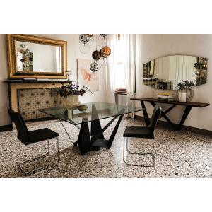 skorpio-cattelan-italia-6