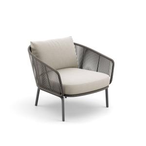 Rilly Lounge chair by Dedon