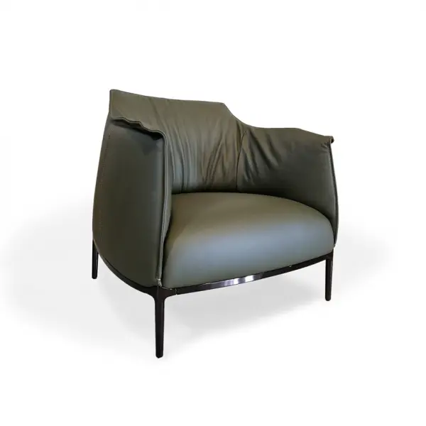 Archibald Armchair by Poltrona Frau Stock | Classicdesign.it