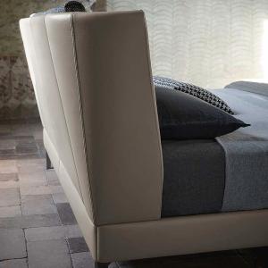 bretagne-letto-poltrona-frau-5