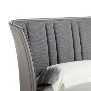 lola-darling-letto-poltrona-frau-4