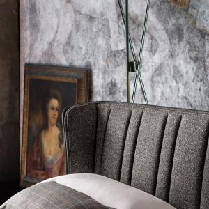 lola-darling-letto-poltrona-frau-6