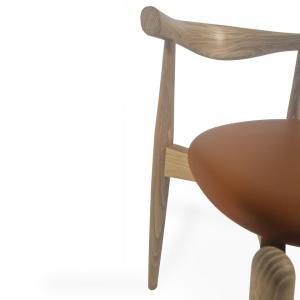 ch-20-sedia-carl-hansen-stock-3