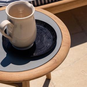 the-secret-garden-tavolino-poltrona-frau-10