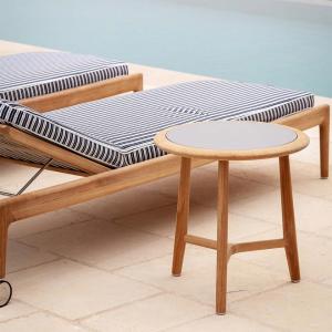 the-secret-garden-tavolino-poltrona-frau-7