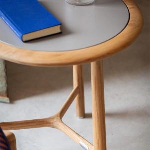 the-secret-garden-tavolino-poltrona-frau-9