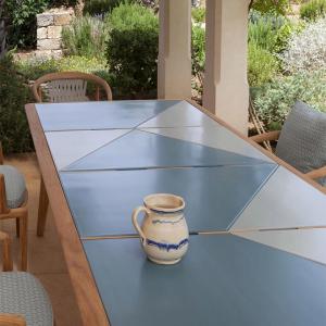 the-secret-garden-tavolo-poltrona-frau-9