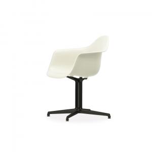 eames-plastic-armchair-dal-pebble-stock-3