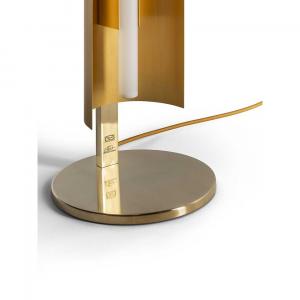 gio-ponti-oro-lampada-da-terra-poltrona-frau-10