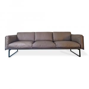 202 8 Sofa _leather